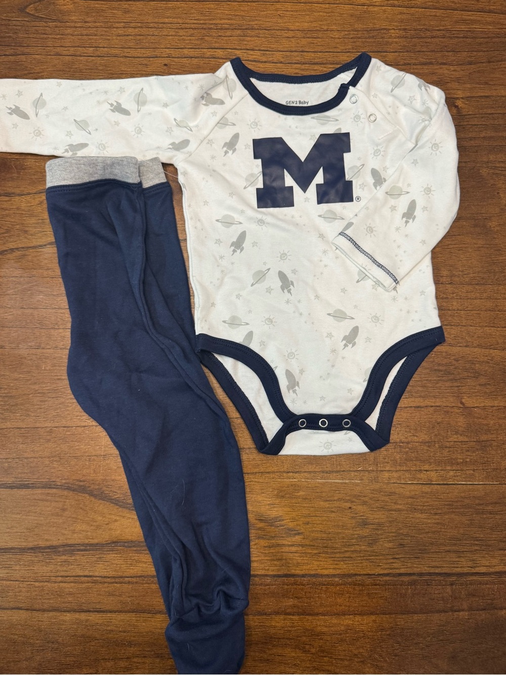 University of Michigan Navy & White 'M' Rocket onesie with Footed Pant 6-9mo